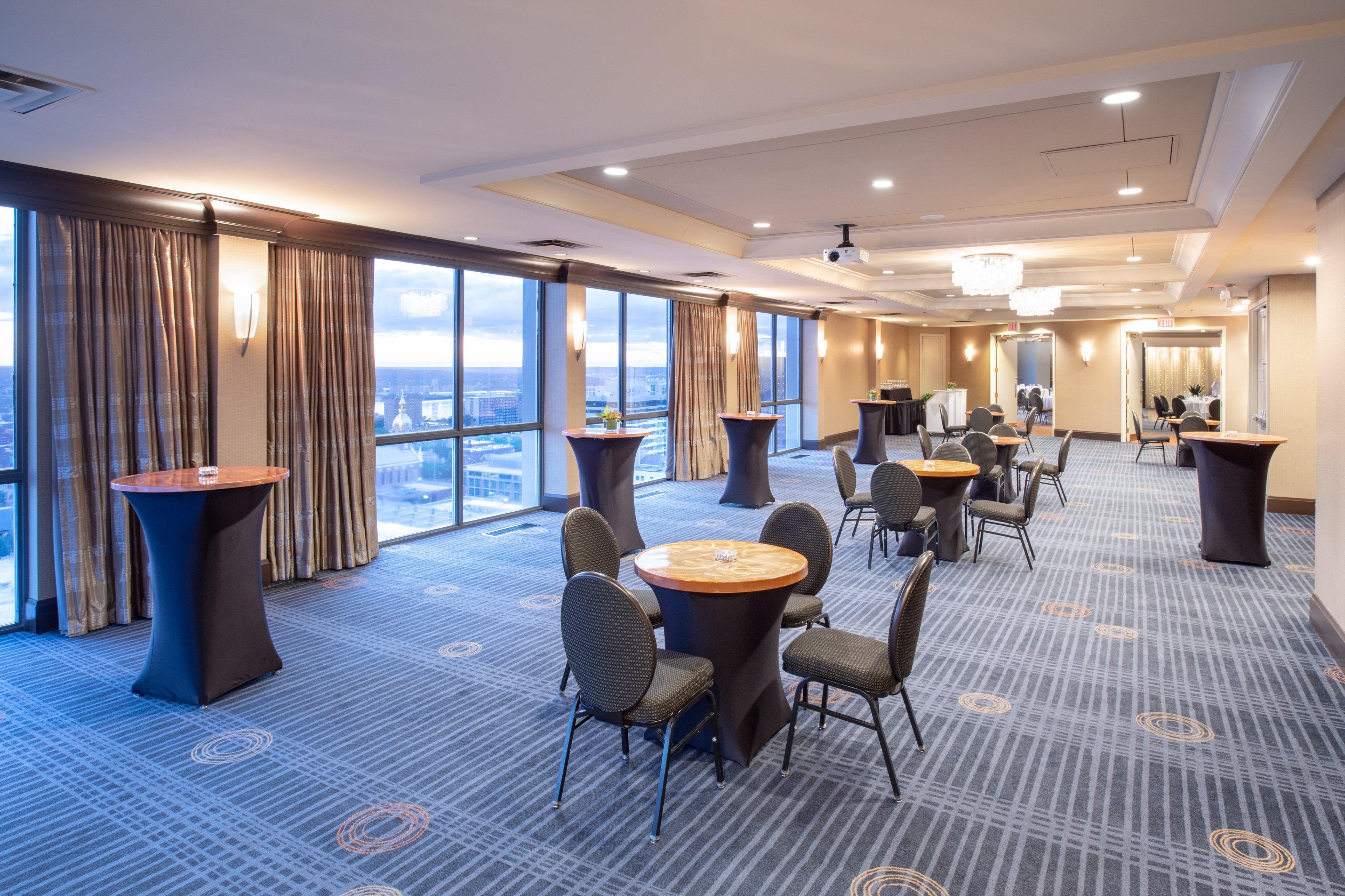 Hotel Crowne Plaza Kansas Downtown By Ihg