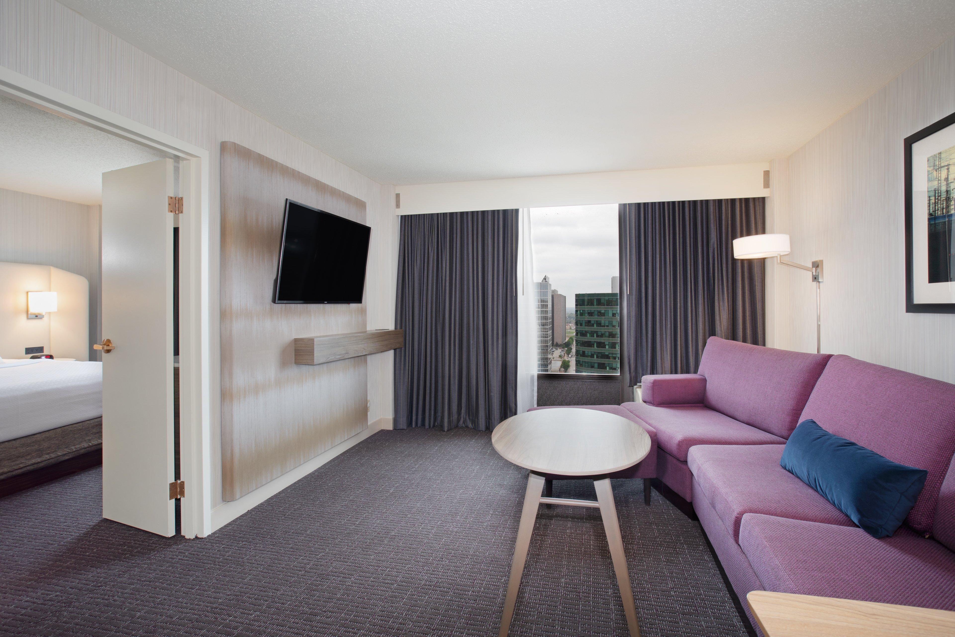 Crowne Plaza Kansas Downtown By Ihg Hotel 4*